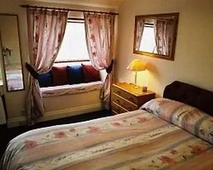 The Lynton 3*, Scarborough United Kingdom